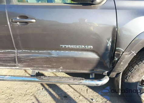 2021 Toyota Tacoma Trd Sport z USA, uszkodzony, nr VIN 3TMCZ5AN2MM385302